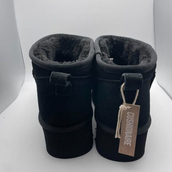 CUSHIONAIRE Women's COZY Genuine Suede pull on platform boot BLACK 8.5W - Picture 4 of 6